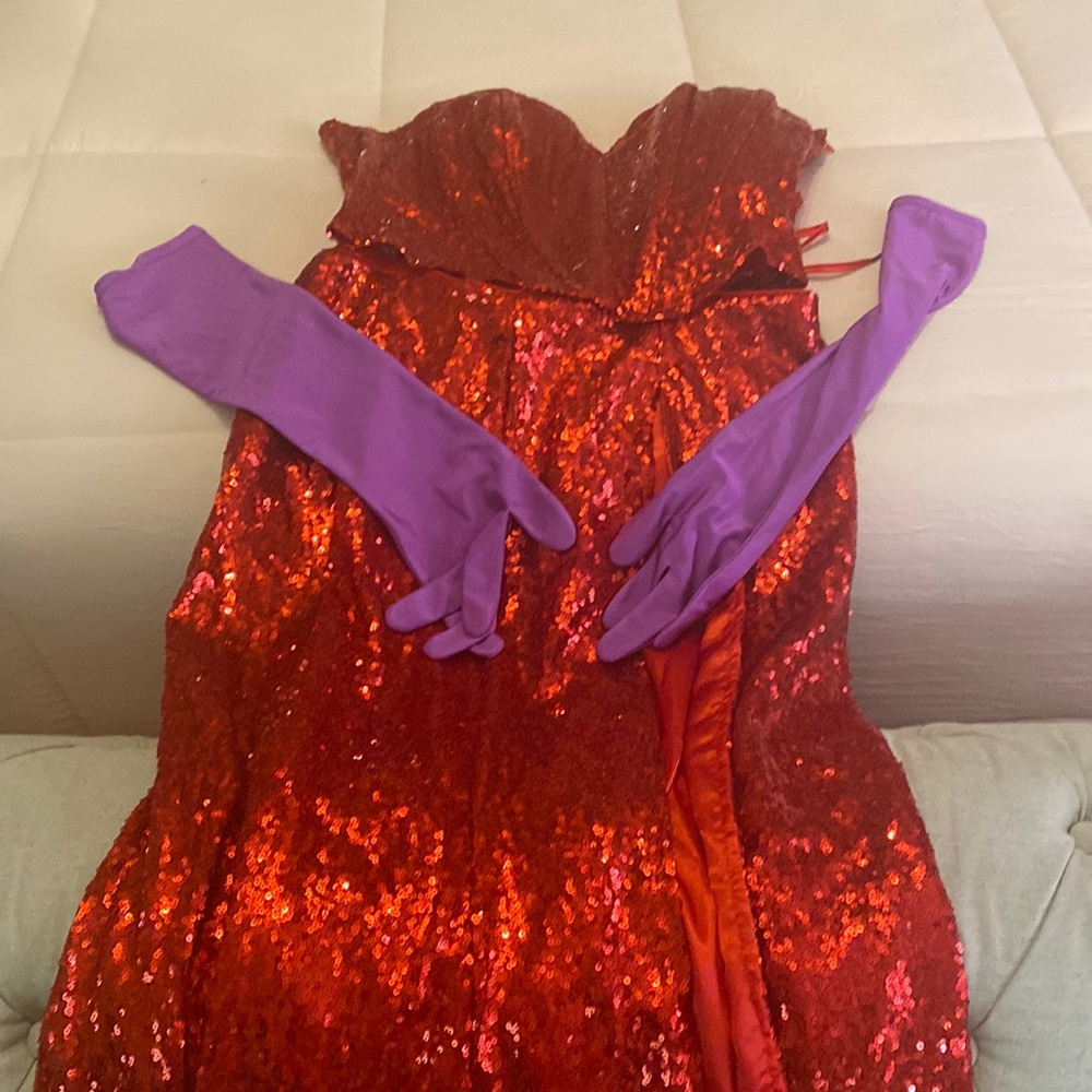 Jessica Rabbit Halloween costume